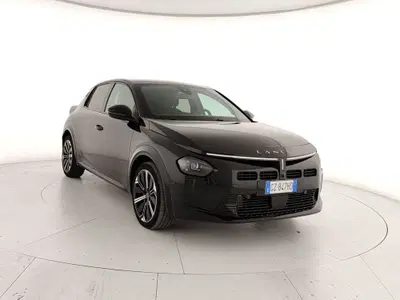 Lancia Ypsilon 1.2 mhev LX 110cv e-dct del 2025 usata a Caserta