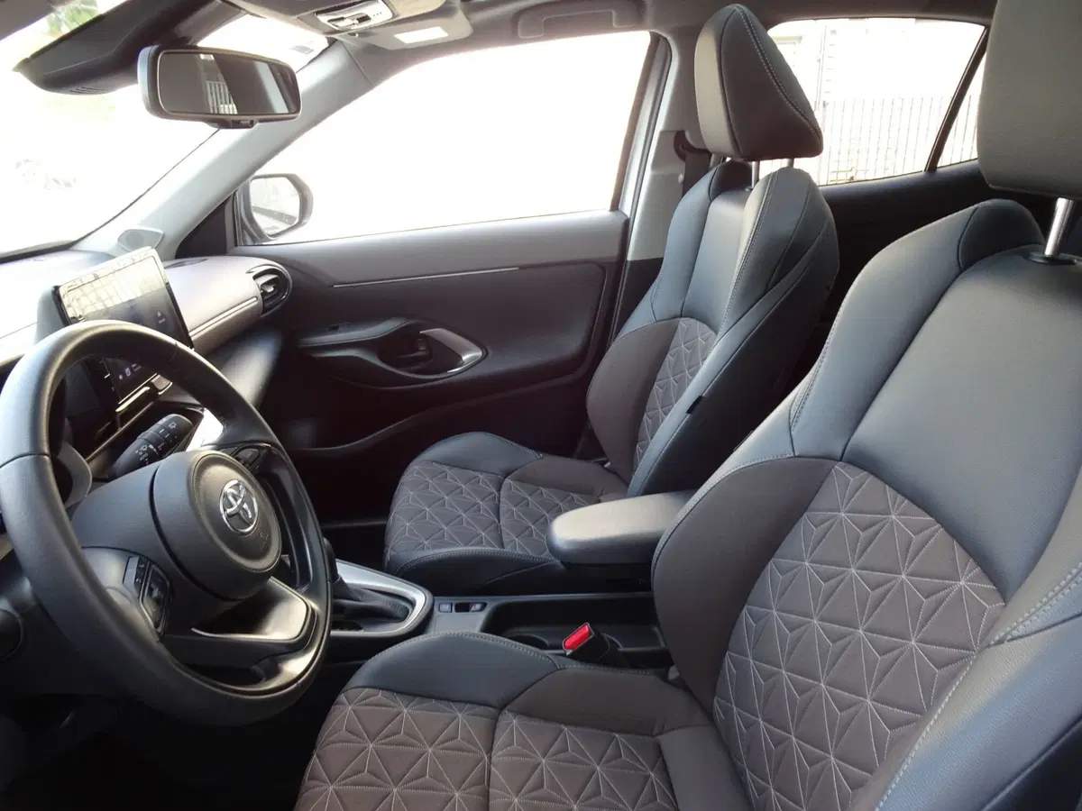 Toyota Yaris Cross usata a Padova (8)