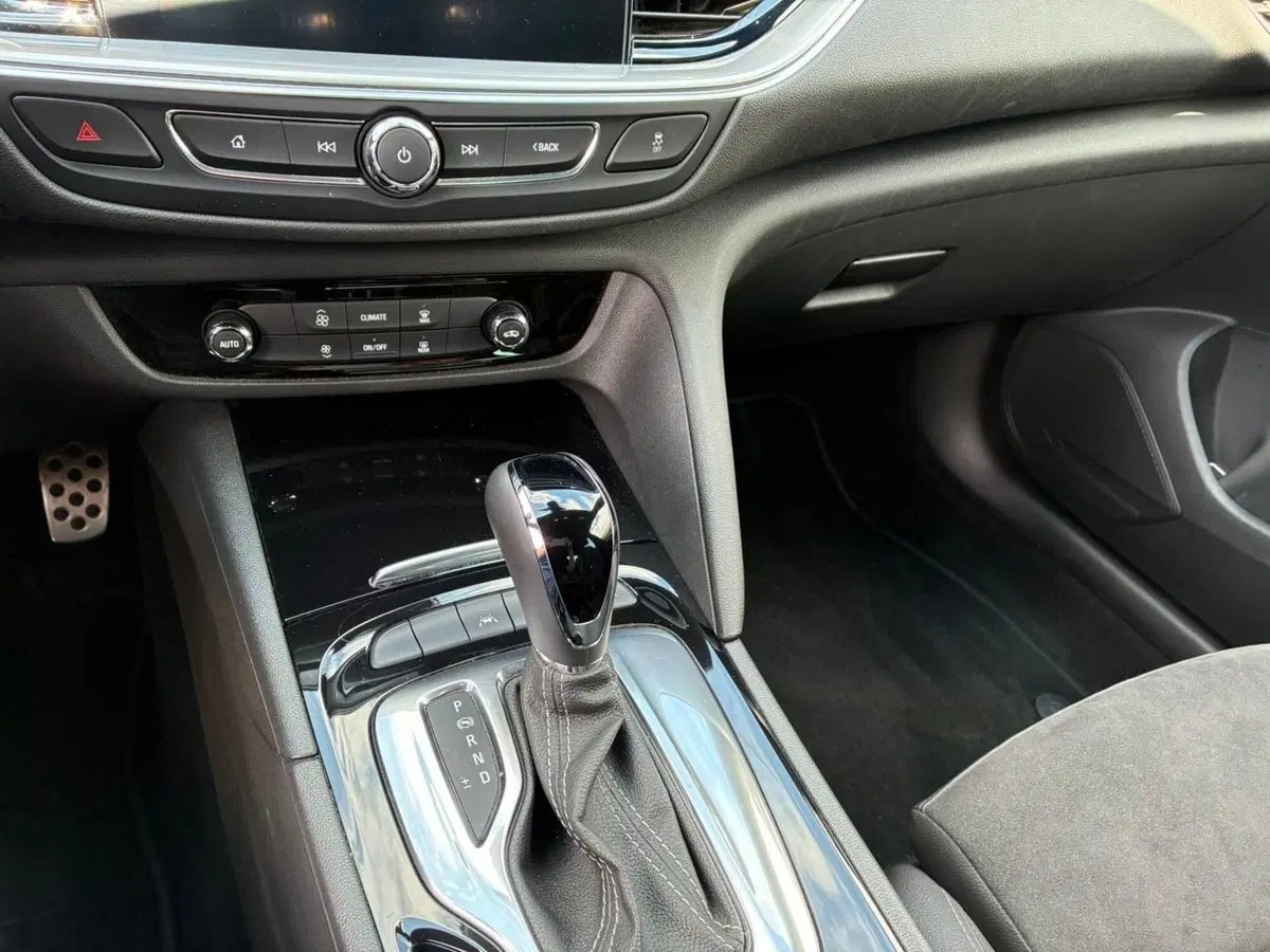 Opel Insignia usata a Prato (15)