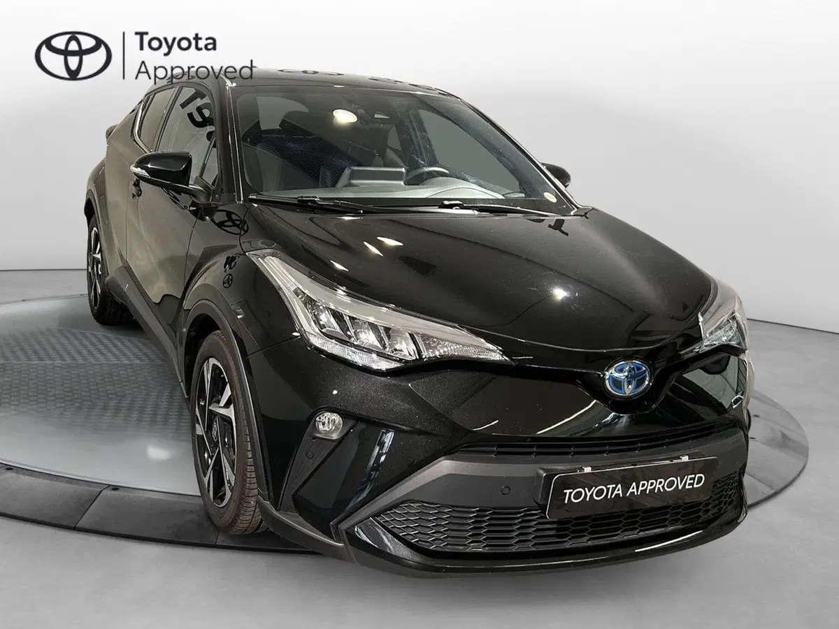 Toyota Toyota C-HR usata a Milano (4)