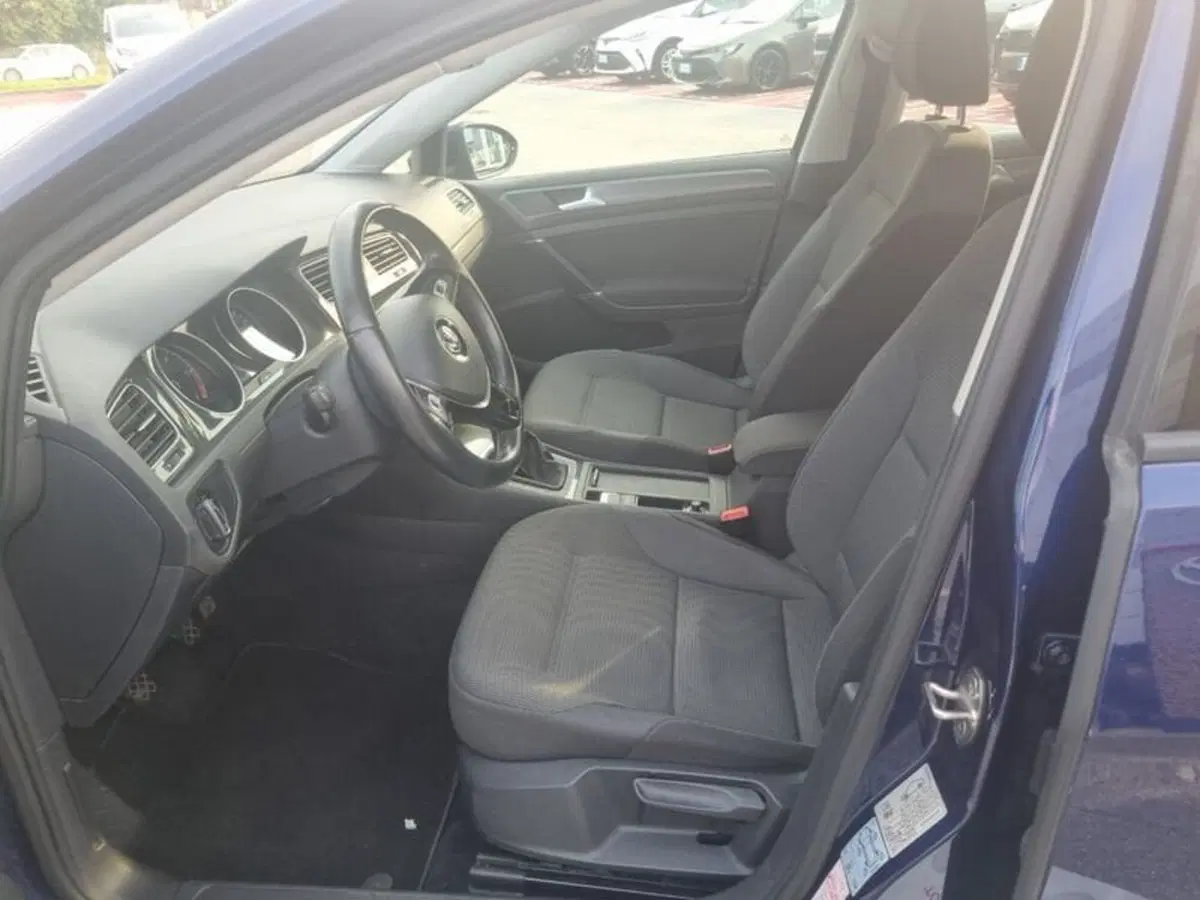 Volkswagen Golf Variant usata a Vicenza (10)