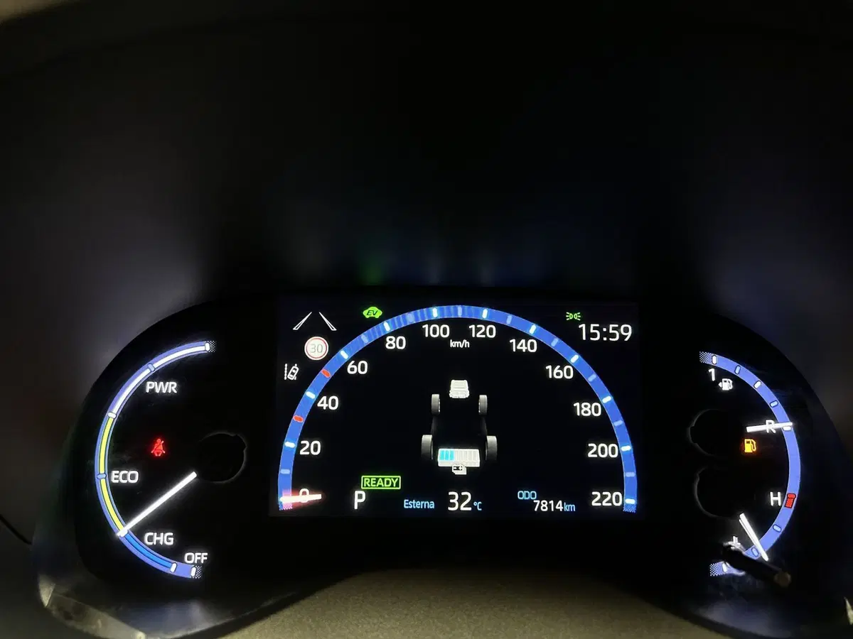 Toyota Yaris Cross usata a Milano (13)