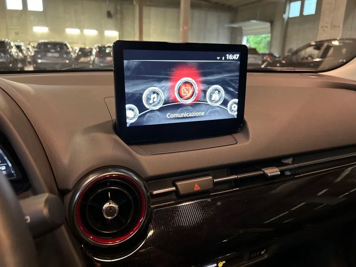 Mazda Mazda2 usata a Milano (10)