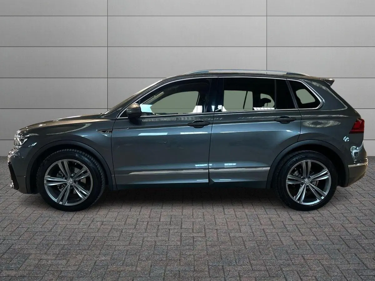 Volkswagen Tiguan usata a Milano (3)