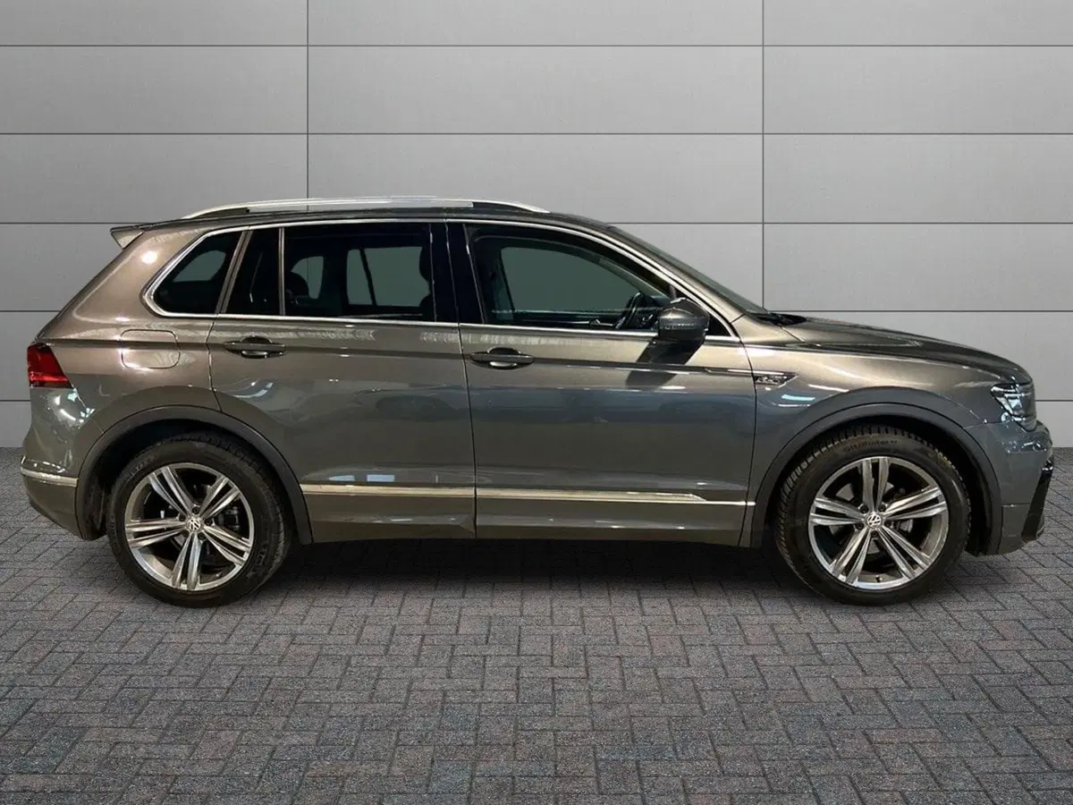 Volkswagen Tiguan usata a Milano (4)