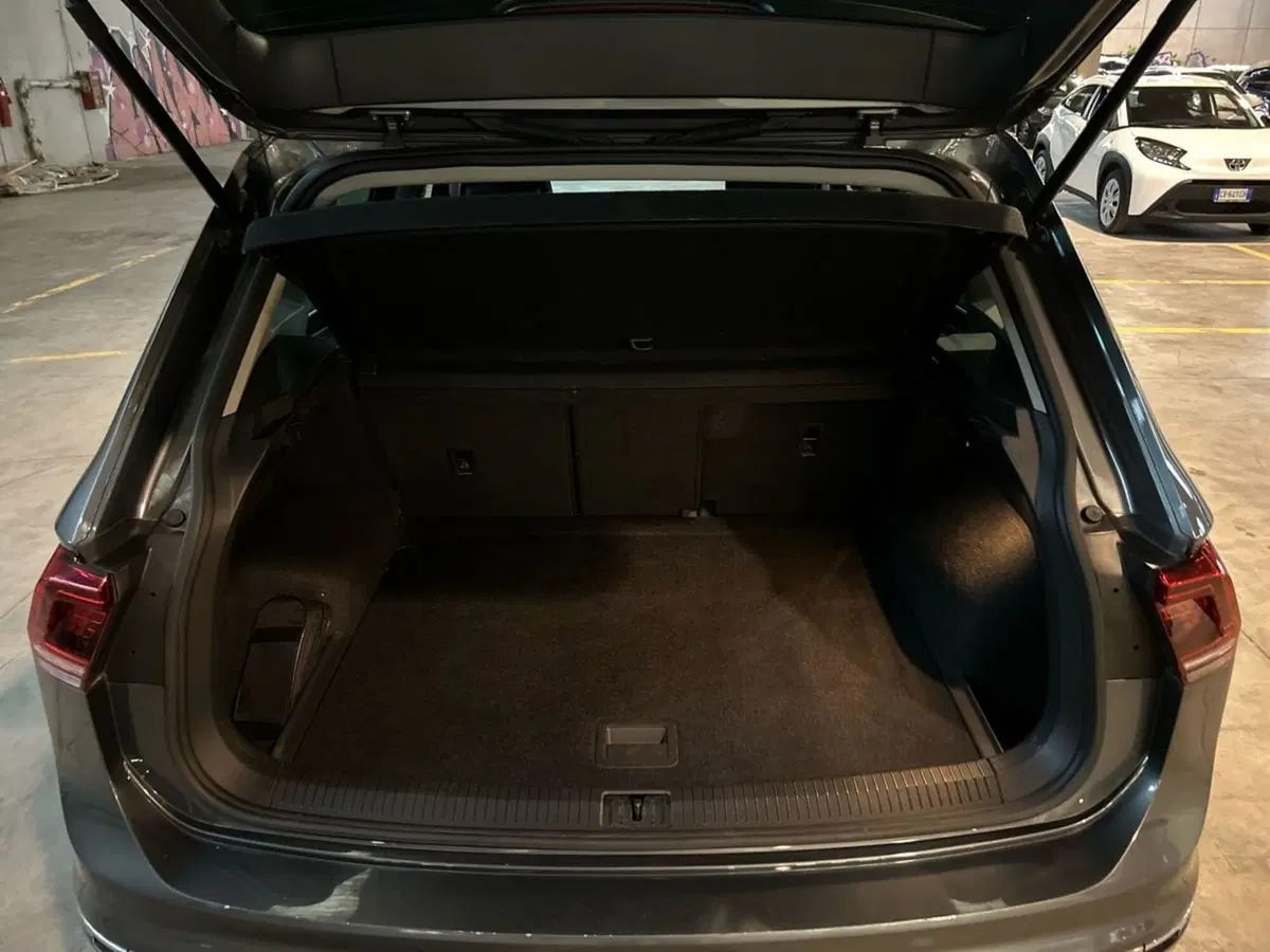 Volkswagen Tiguan usata a Milano (6)