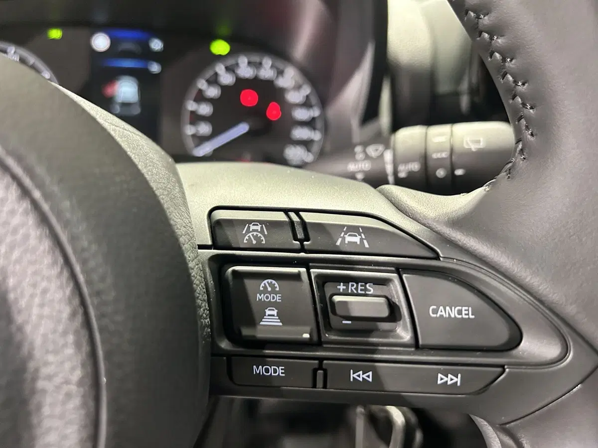 Toyota Yaris nuova a Milano (15)