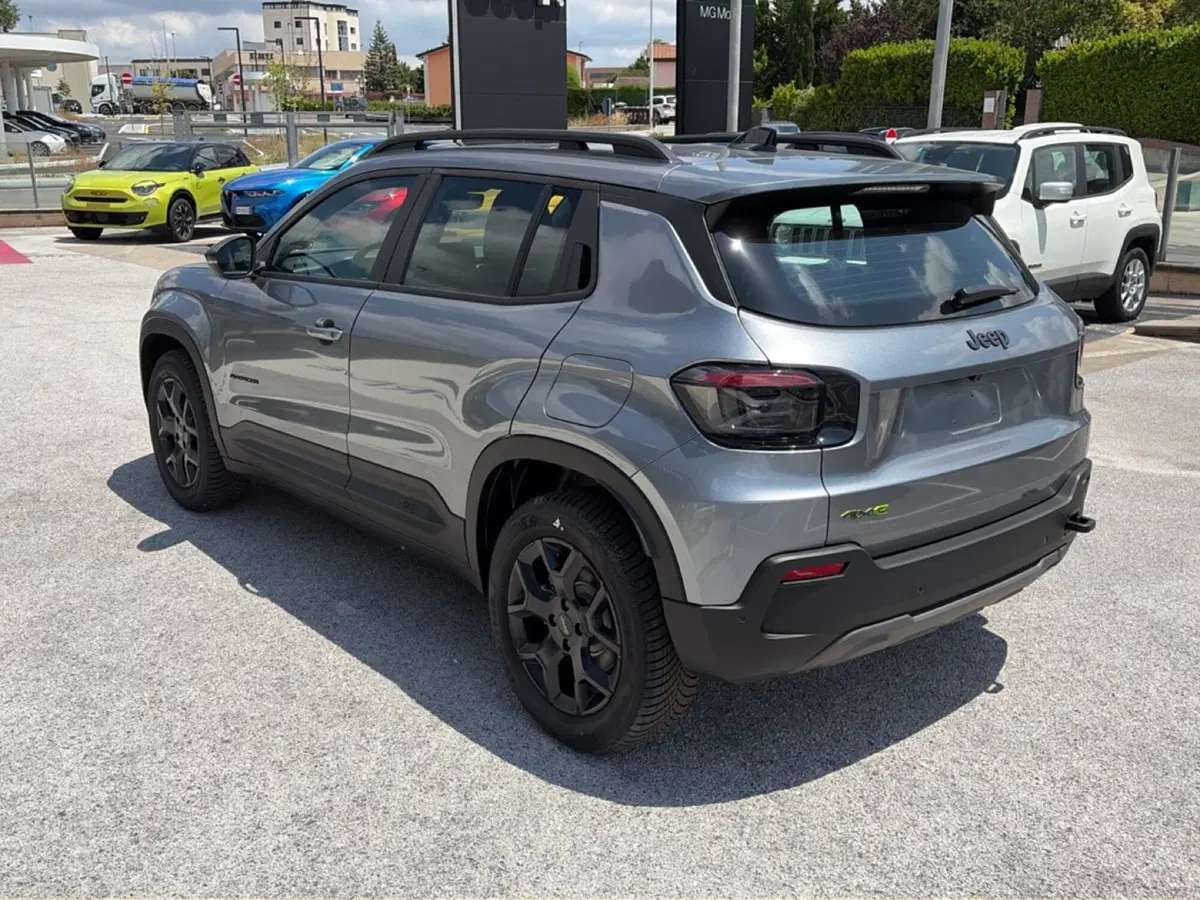 Jeep Avenger nuova a Campobasso (3)