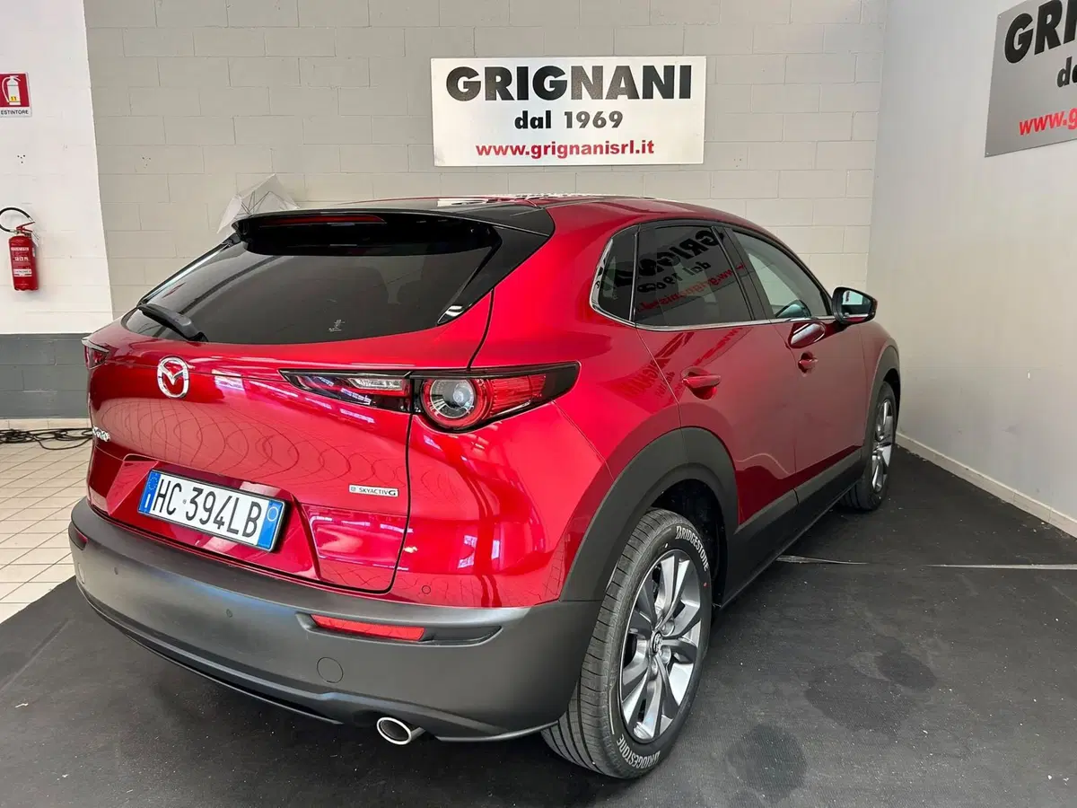 Mazda CX-30 nuova a Pavia (4)