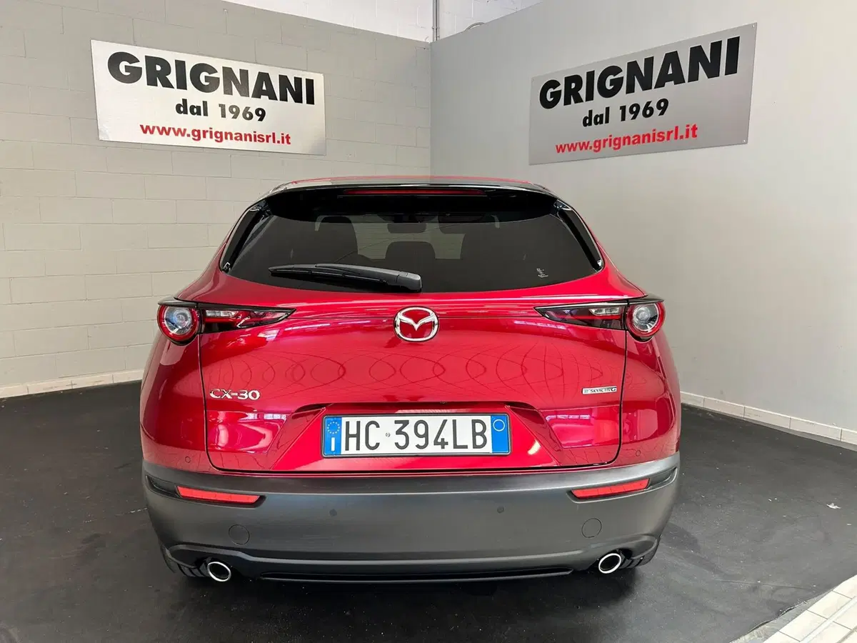 Mazda CX-30 nuova a Pavia (5)