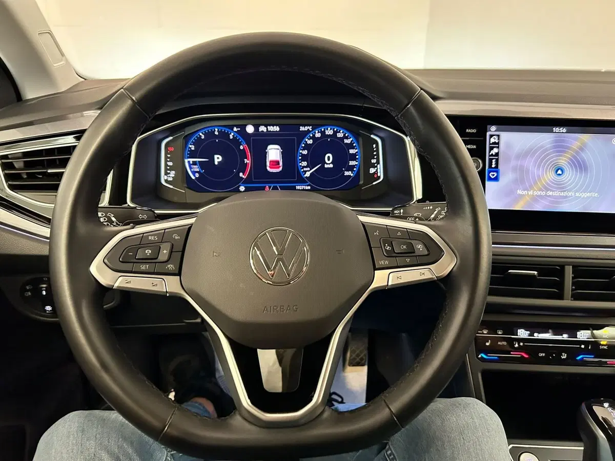 Volkswagen Taigo usata a Pavia (9)