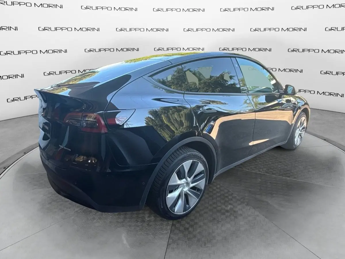 Tesla Model Y usata a Bologna (6)