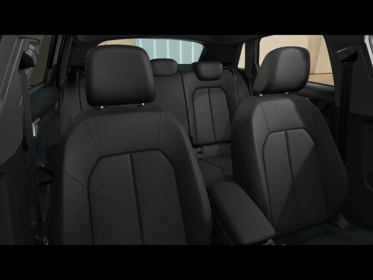 Audi A3 allstreet nuova a Livorno (11)