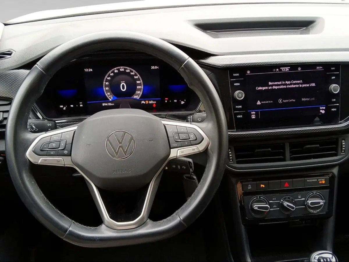 Volkswagen T-Cross usata a Pisa (8)