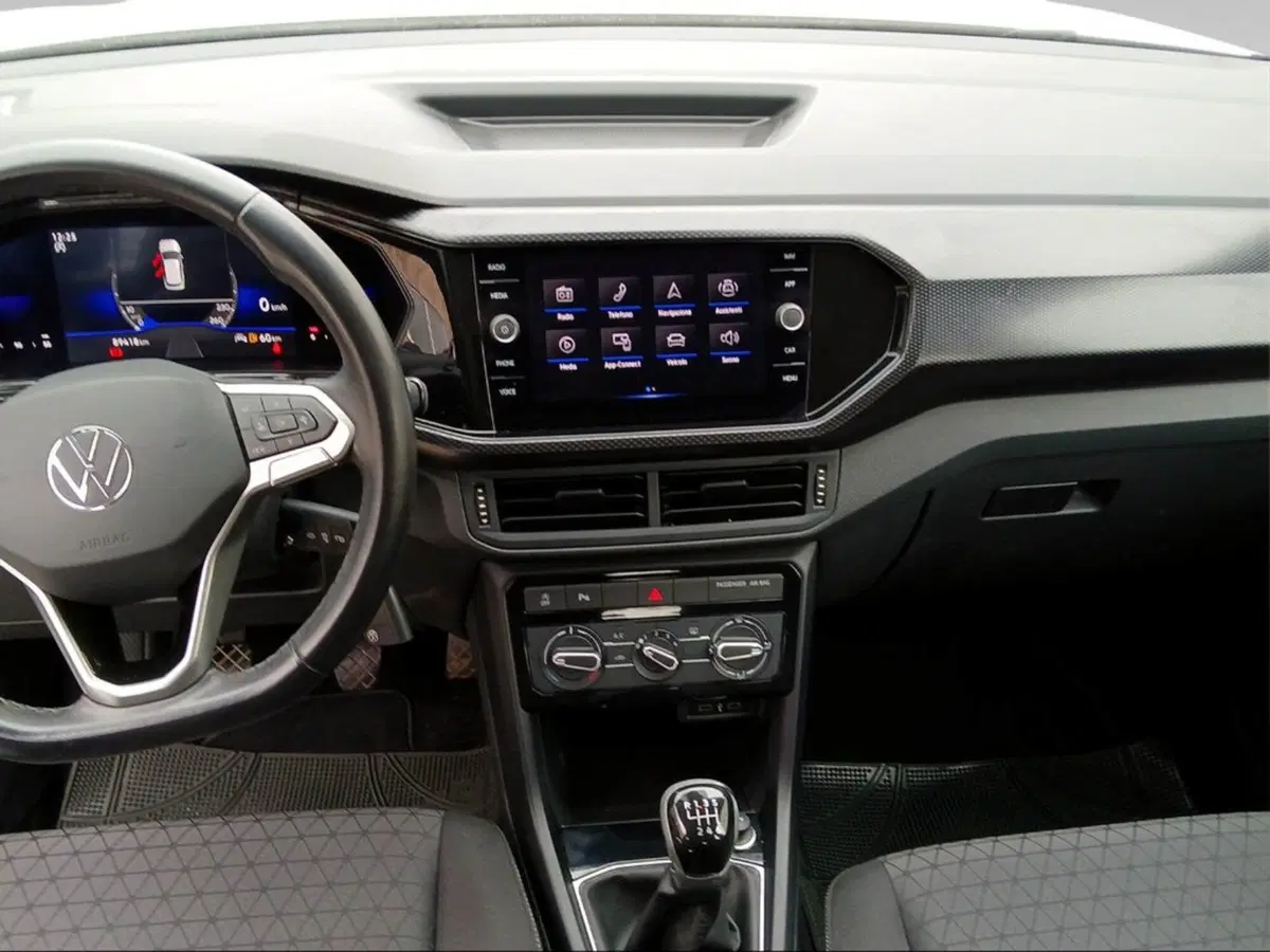 Volkswagen T-Cross usata a Pisa (9)