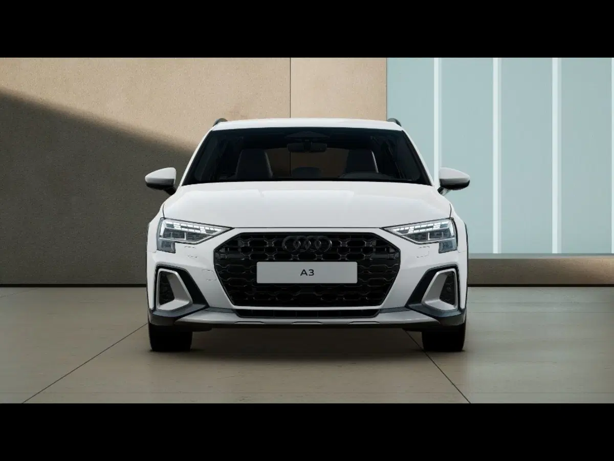 Audi A3 allstreet nuova a Firenze (4)