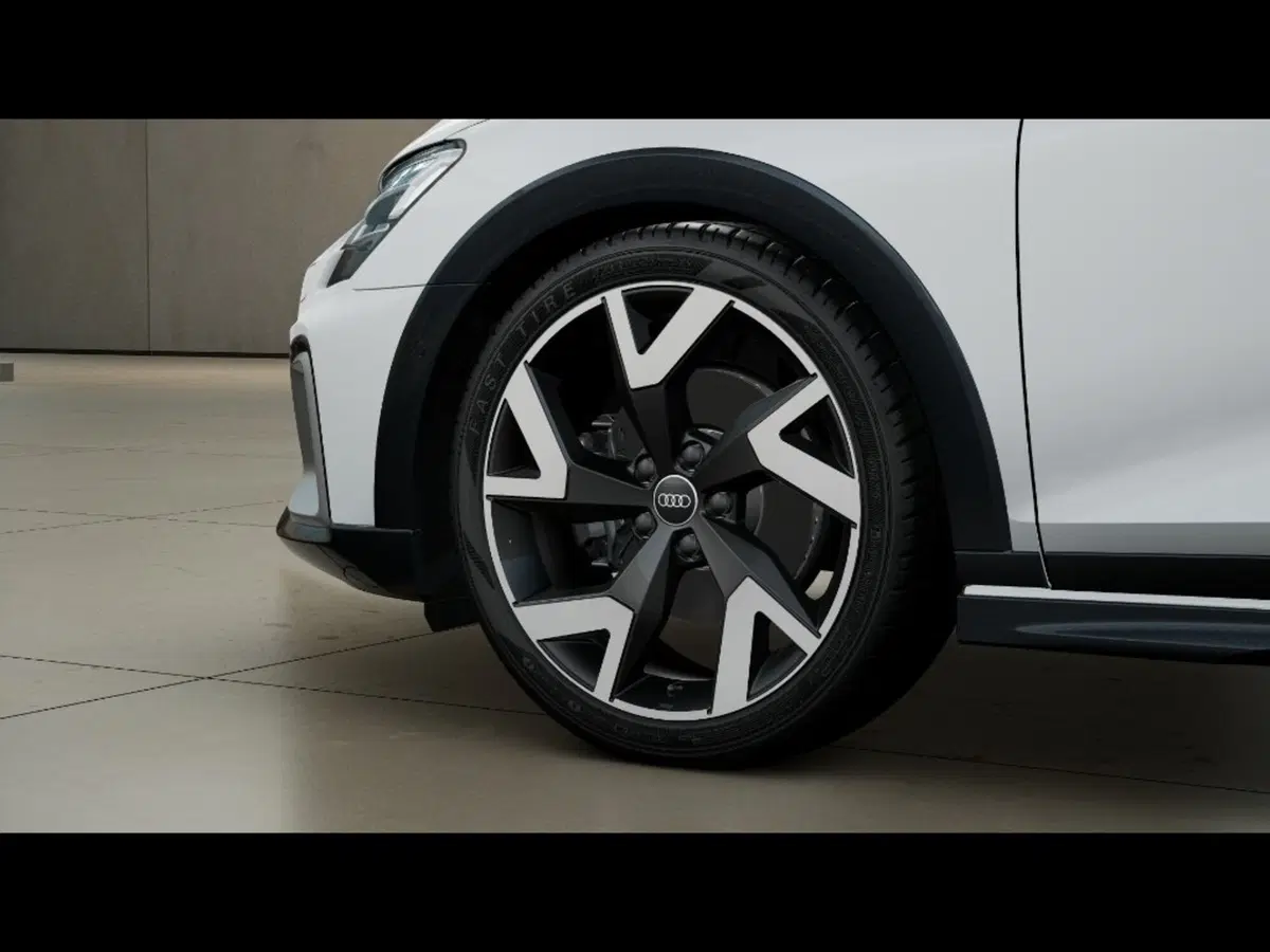 Audi A3 allstreet nuova a Firenze (6)