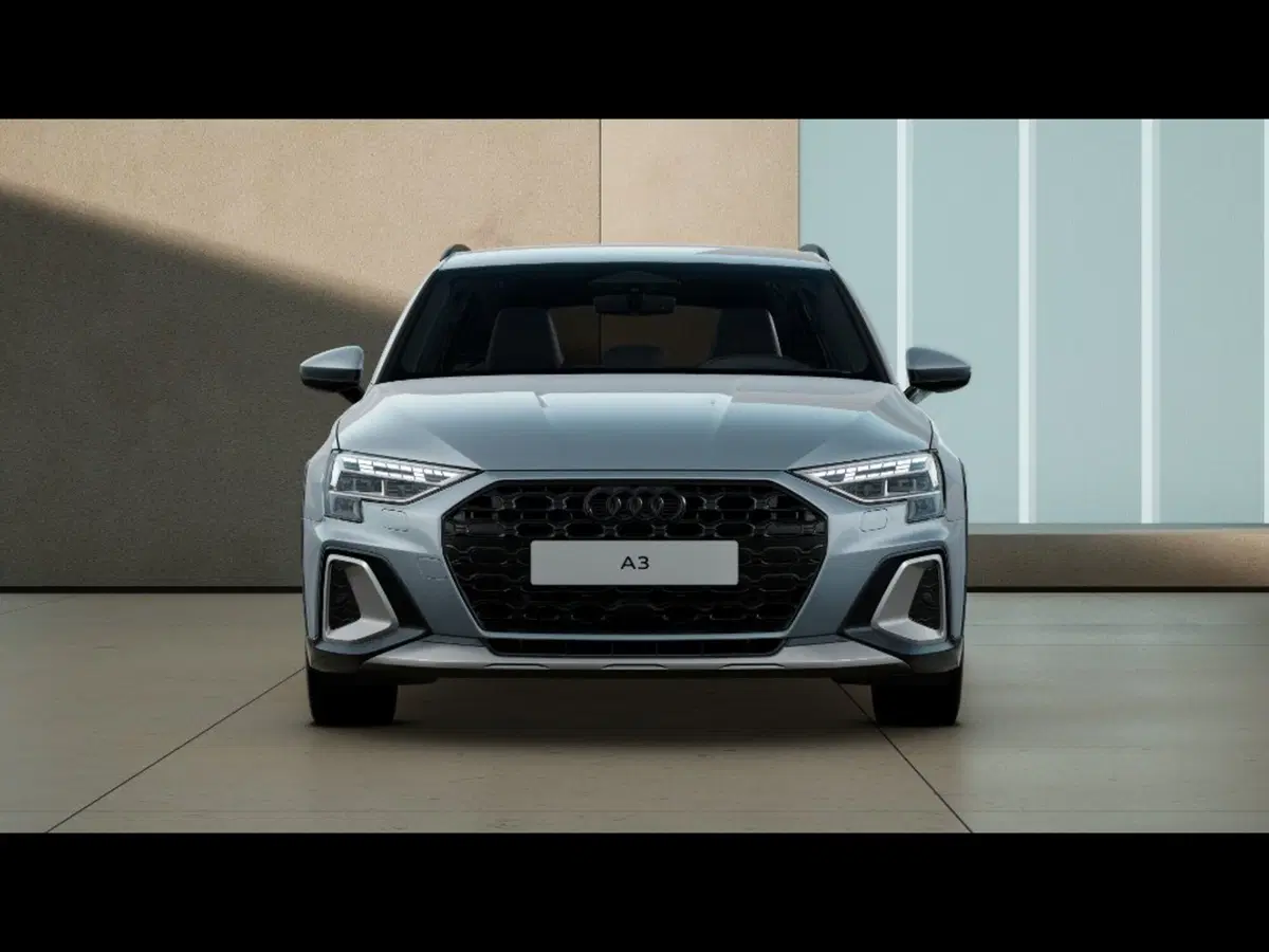 Audi A3 allstreet nuova a Firenze (4)