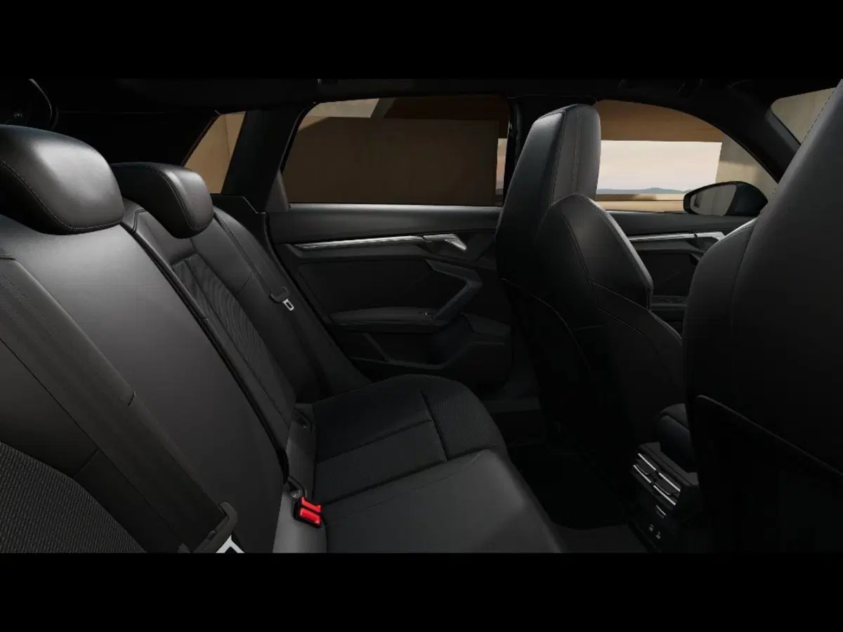 Audi A3 allstreet nuova a Firenze (10)