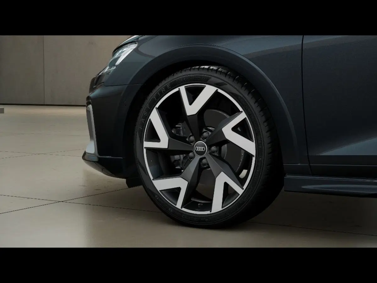 Audi A3 allstreet nuova a Firenze (7)