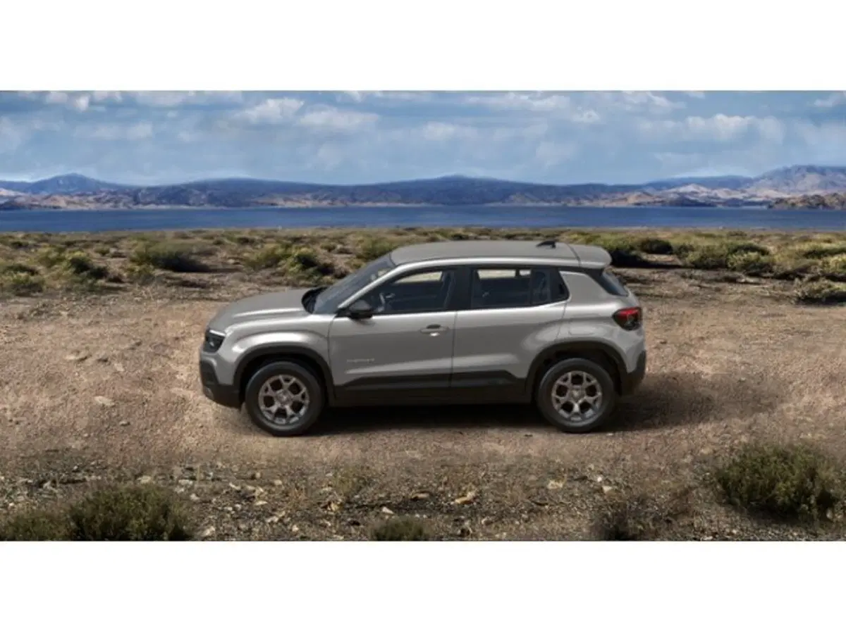 Jeep Avenger nuova a Siena (3)