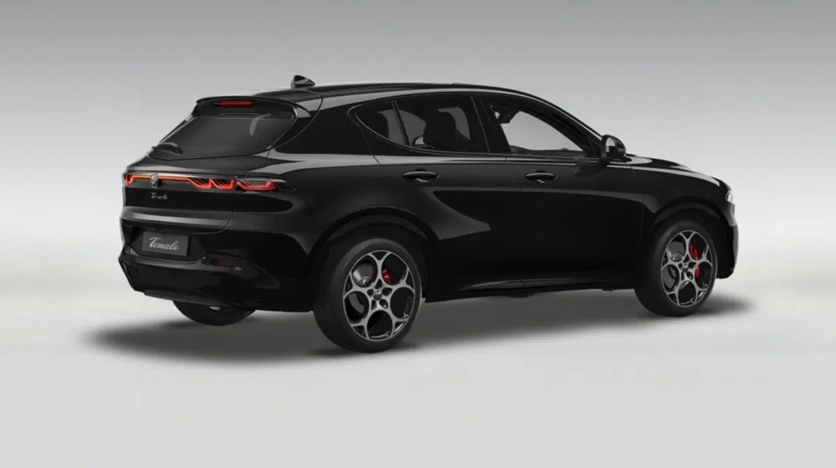 Alfa Romeo Tonale nuova a Siena (2)