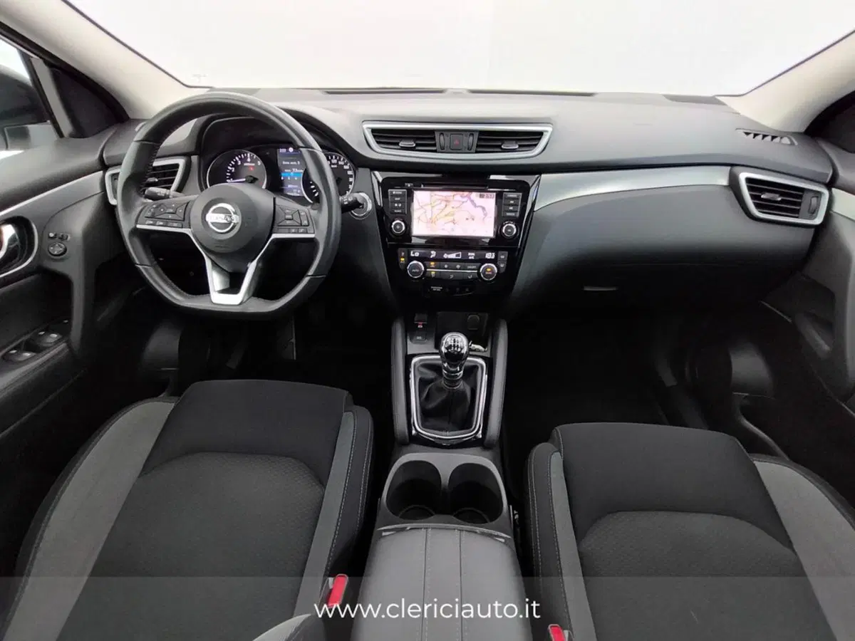 Nissan Qashqai usata a Como (4)