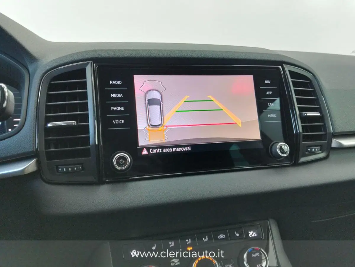 Skoda Karoq usata a Como (18)