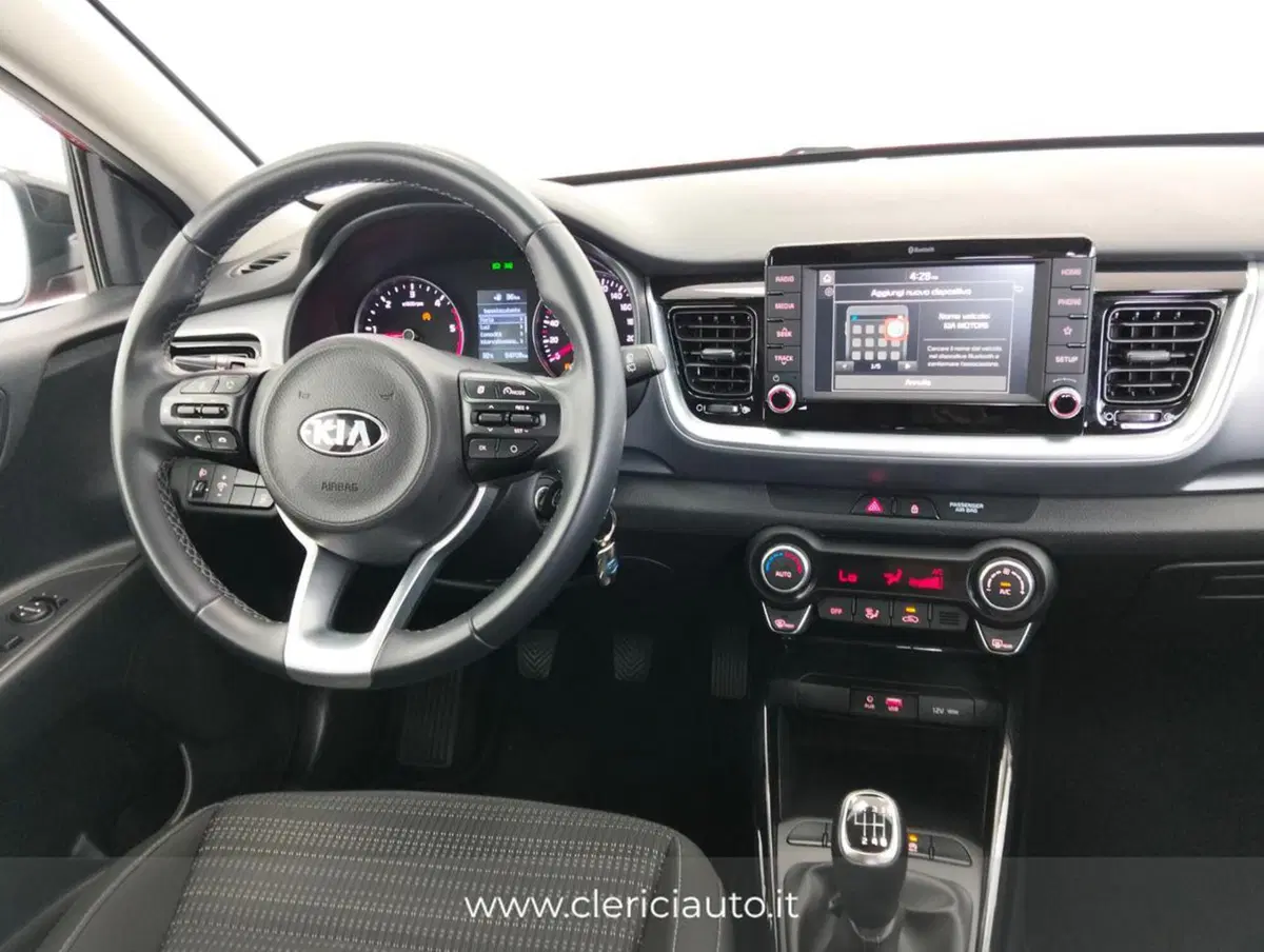 Kia Stonic usata a Como (10)