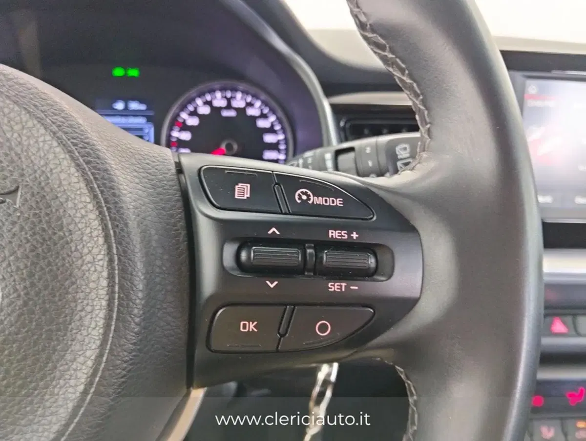 Kia Stonic usata a Como (11)