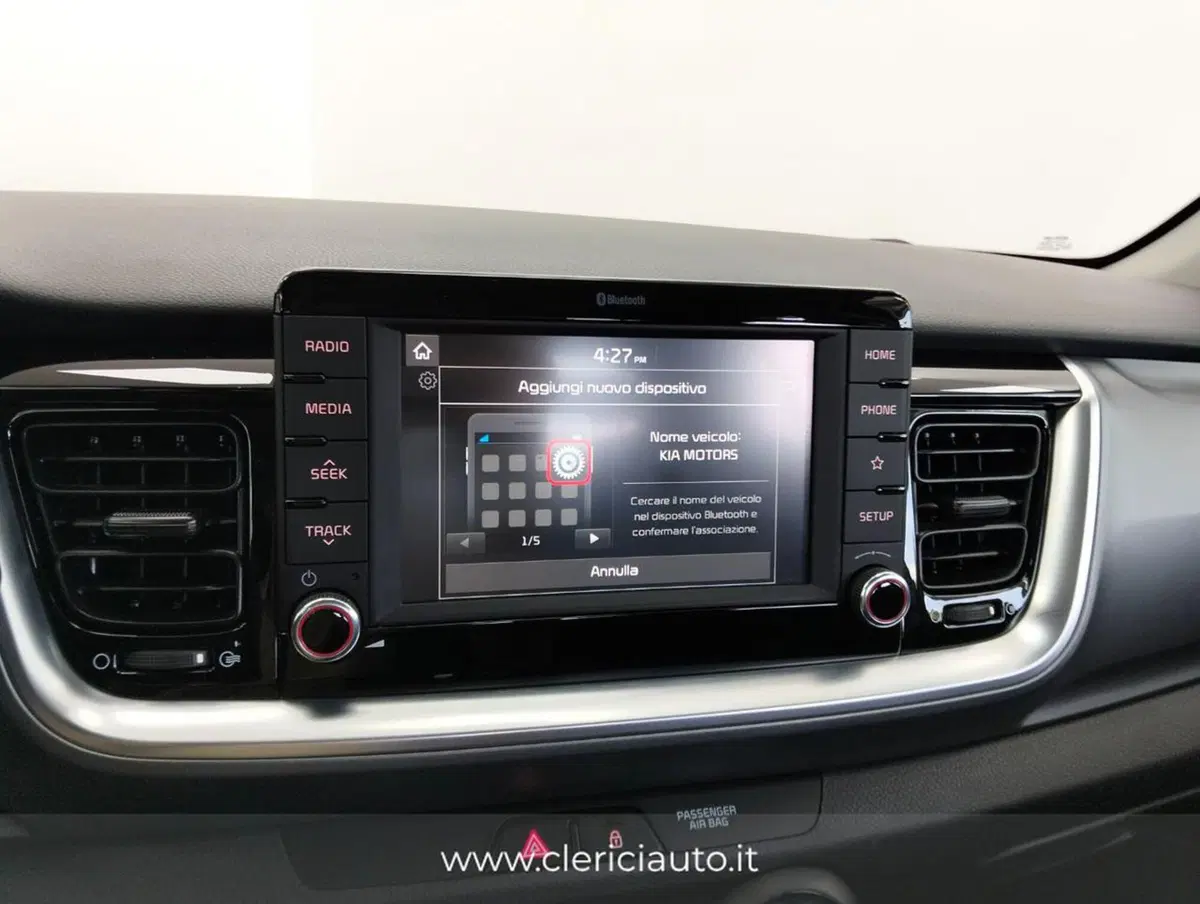 Kia Stonic usata a Como (14)