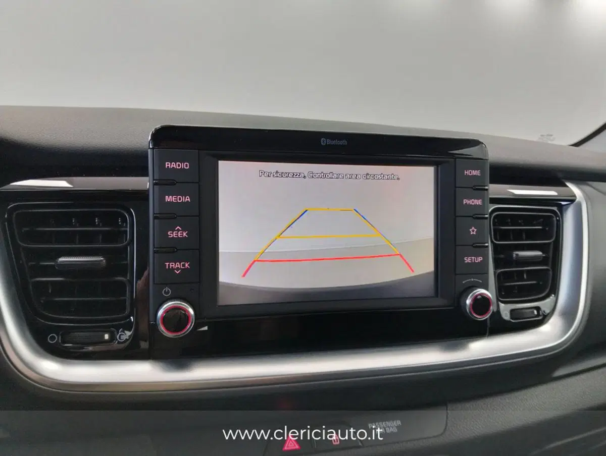 Kia Stonic usata a Como (17)
