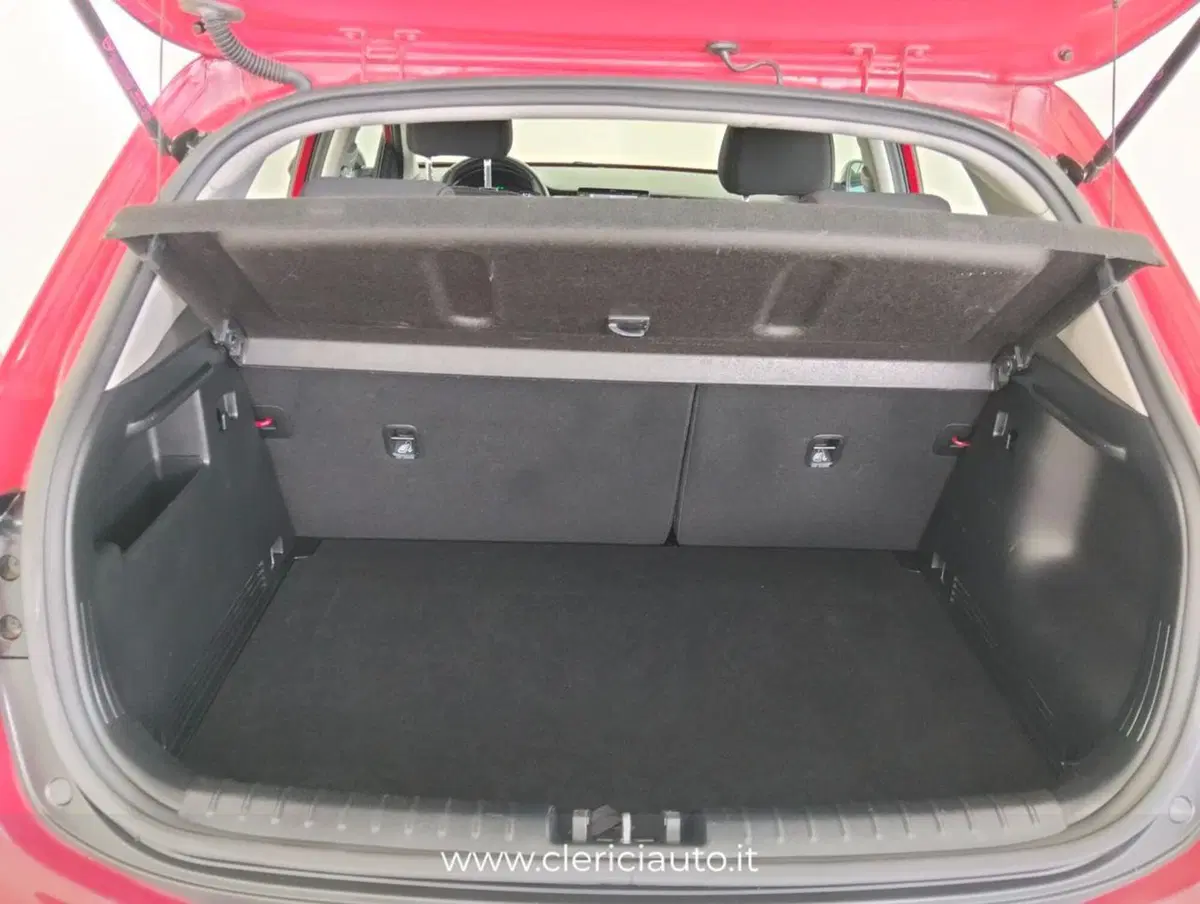 Kia Stonic usata a Como (19)