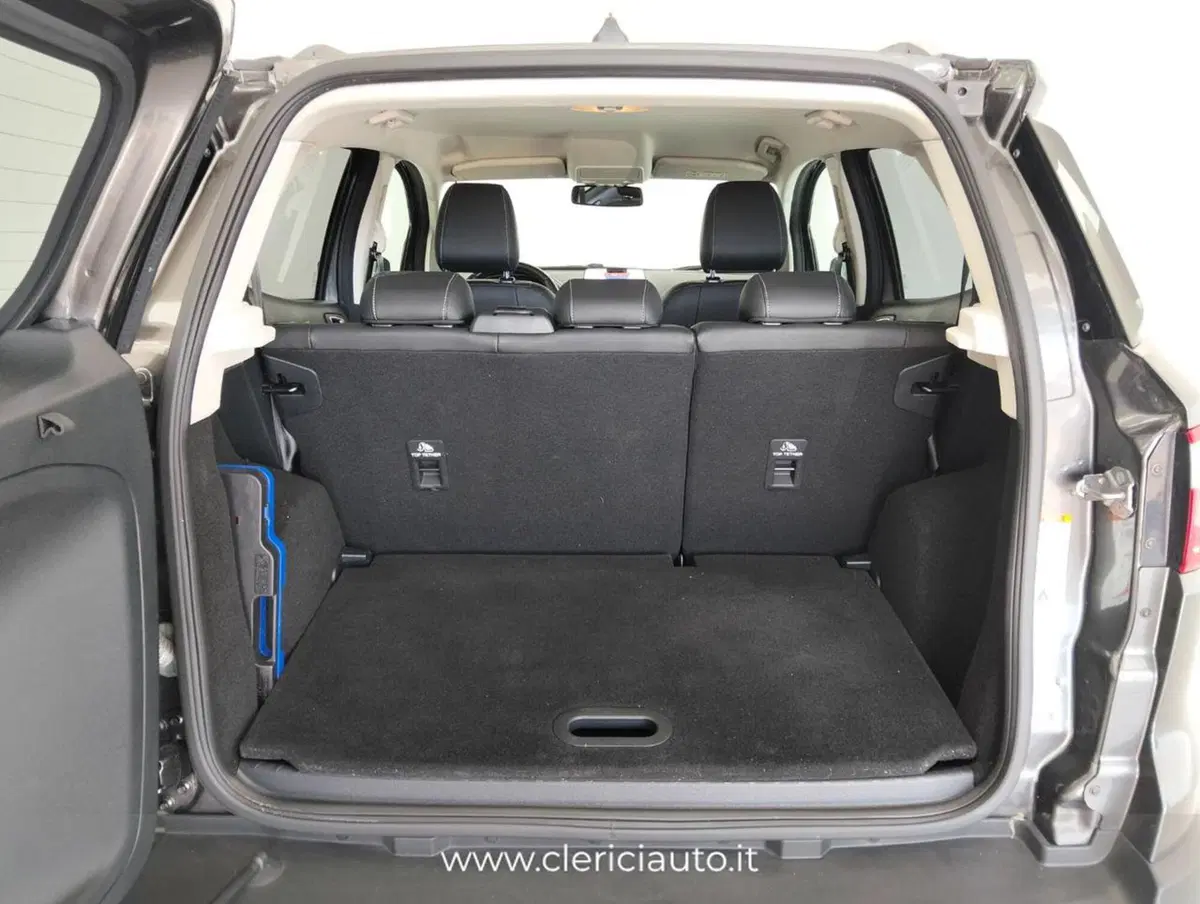 Ford EcoSport usata a Como (17)