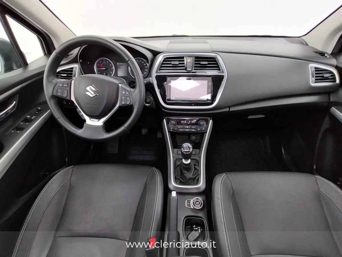 Suzuki S-Cross usata a Como (4)
