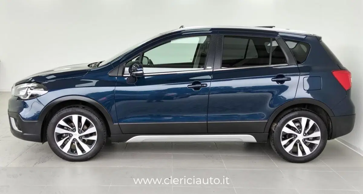 Suzuki S-Cross usata a Como (8)