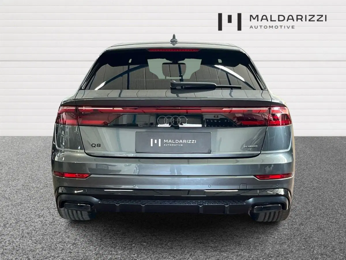 Audi Q8 nuova a Matera (3)