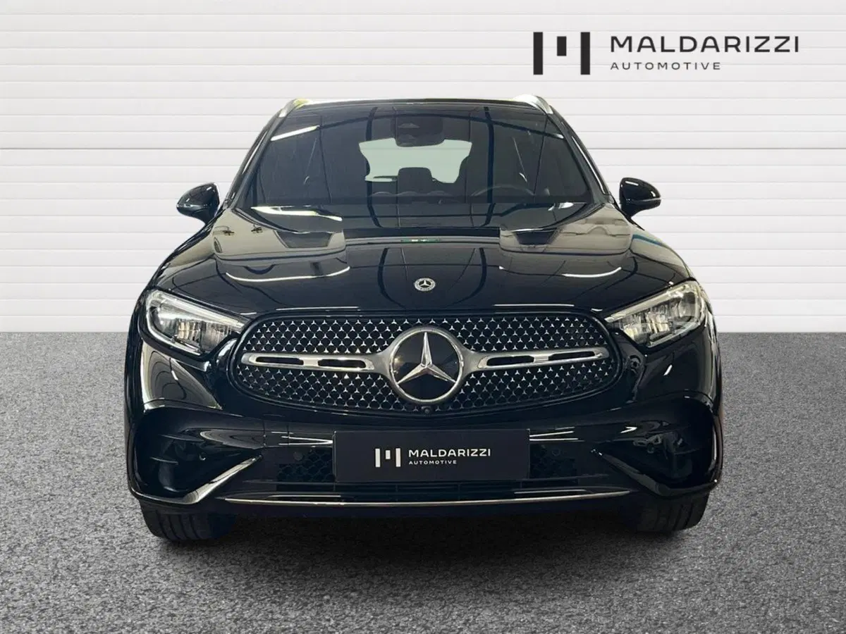 Mercedes-Benz GLC SUV usata a Taranto (2)