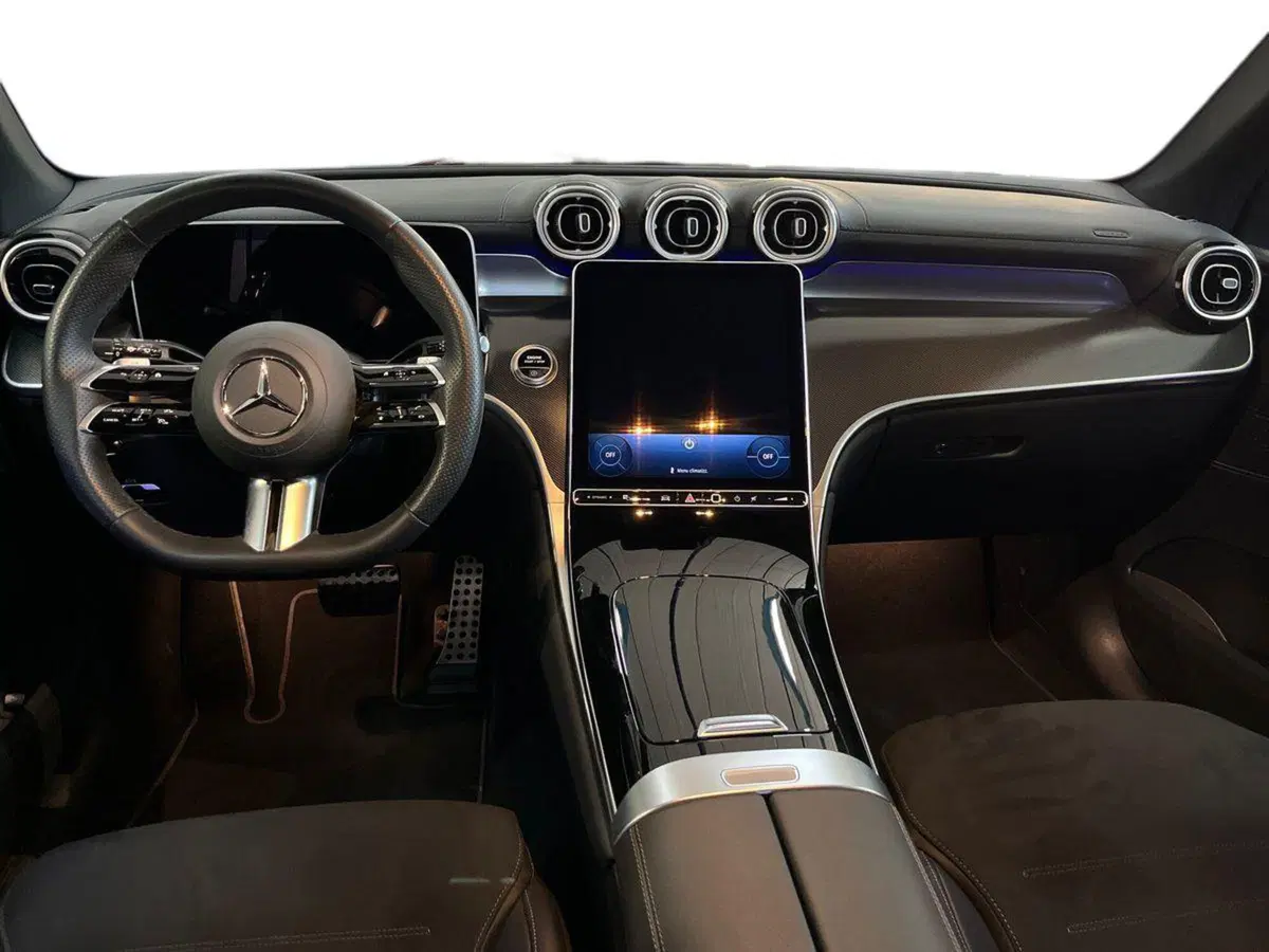 Mercedes-Benz GLC SUV usata a Taranto (8)