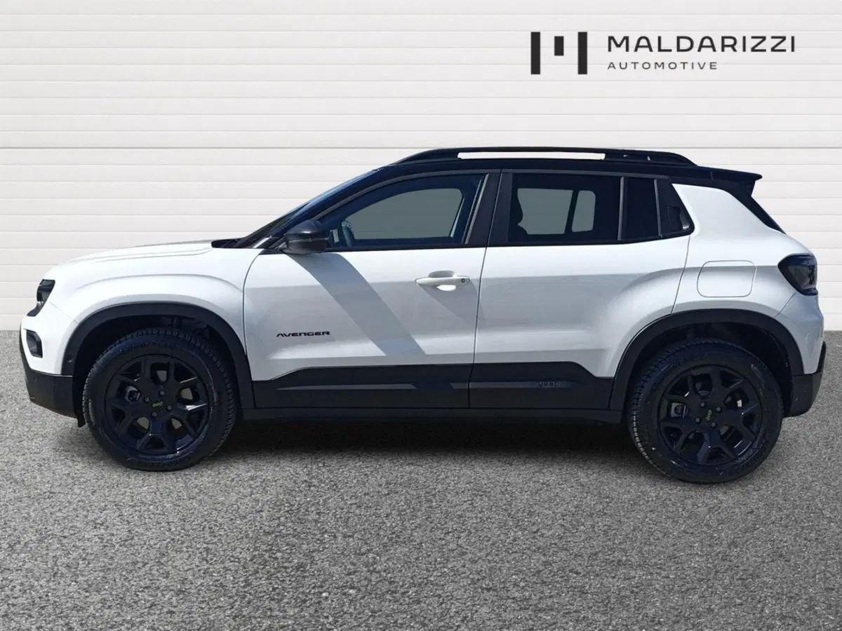 Jeep Avenger usata a Bari (5)