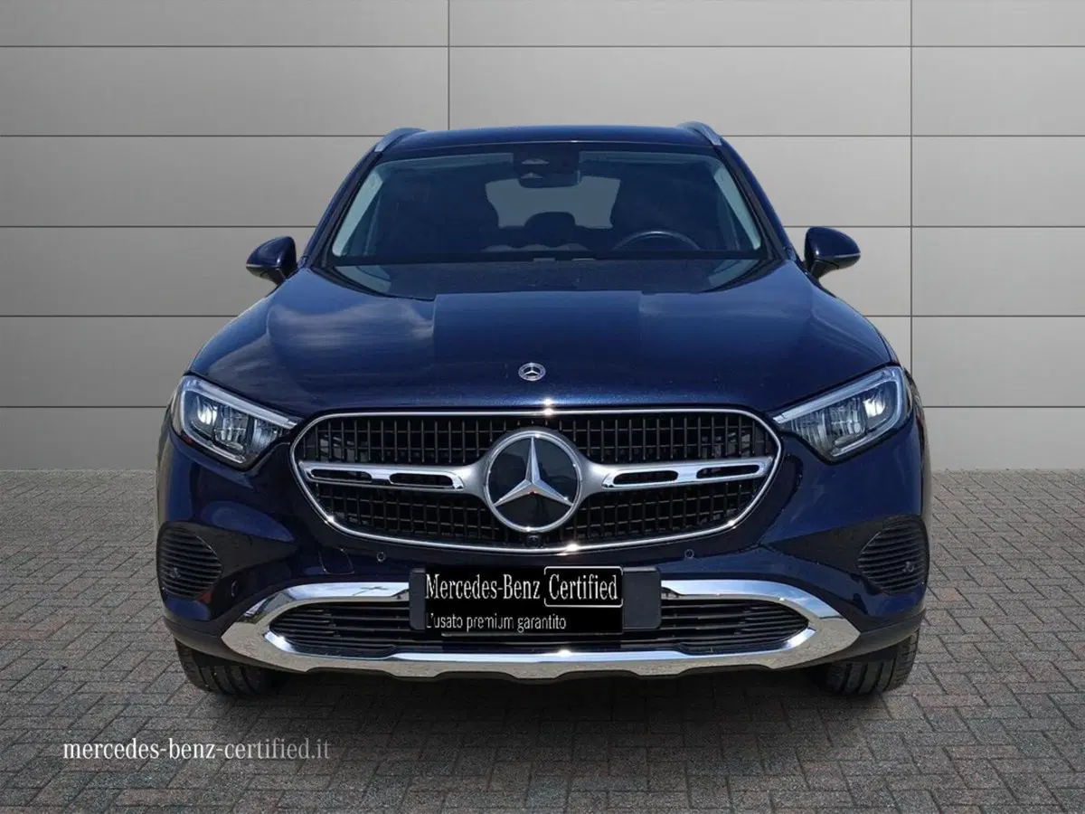 Mercedes-Benz GLC SUV usata a Bari (3)