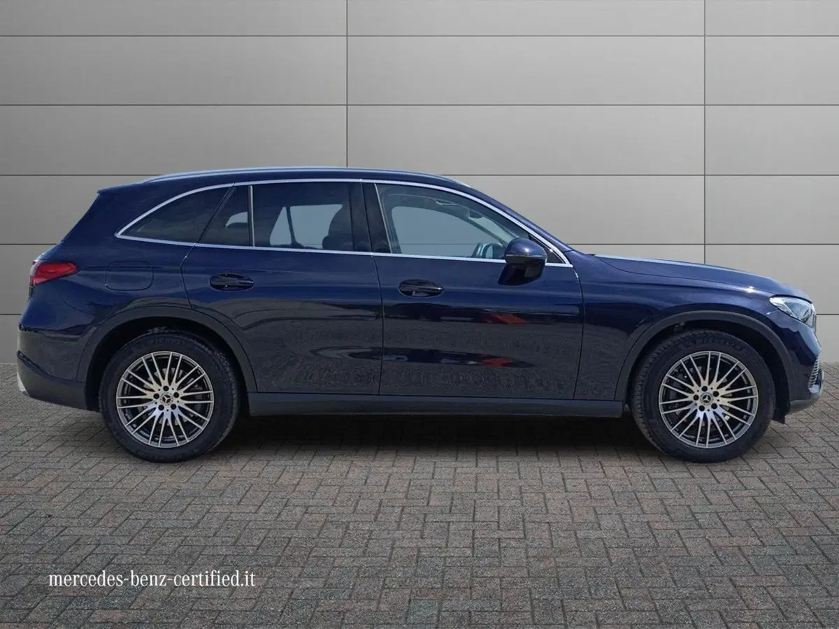 Mercedes-Benz GLC SUV usata a Bari (5)