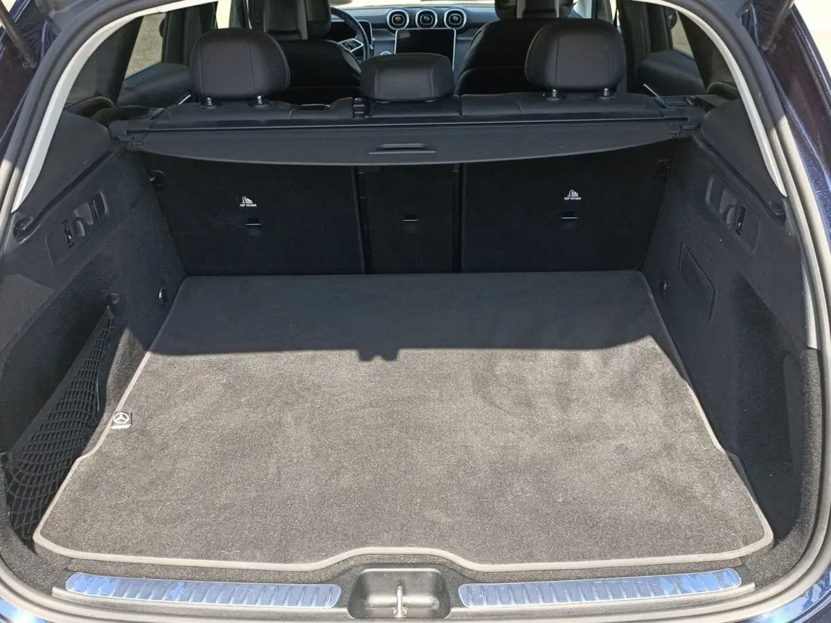 Mercedes-Benz GLC SUV usata a Bari (8)