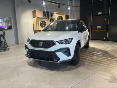 SEAT Arona 1.0 EcoTSI FR nuova a Ferrara