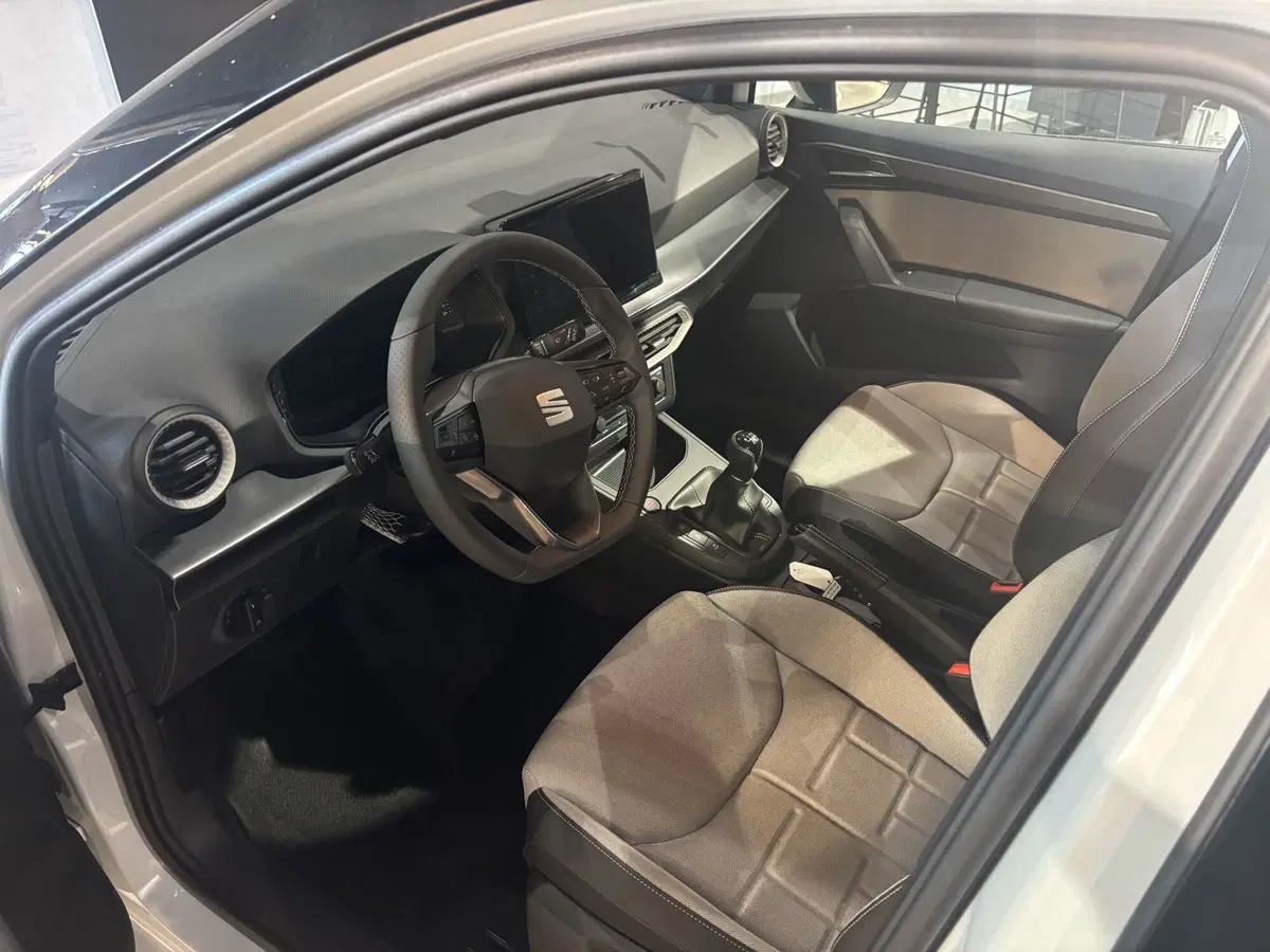 SEAT Arona nuova a Ferrara (9)
