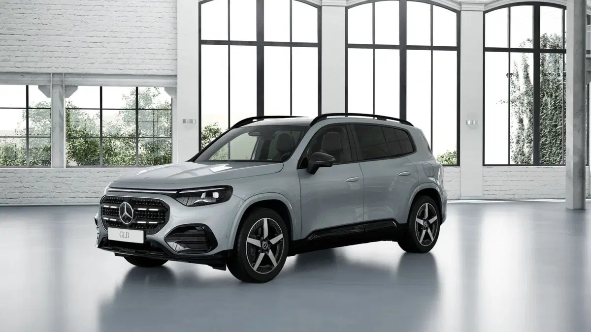 Mercedes-Benz GLB nuova a Pescara