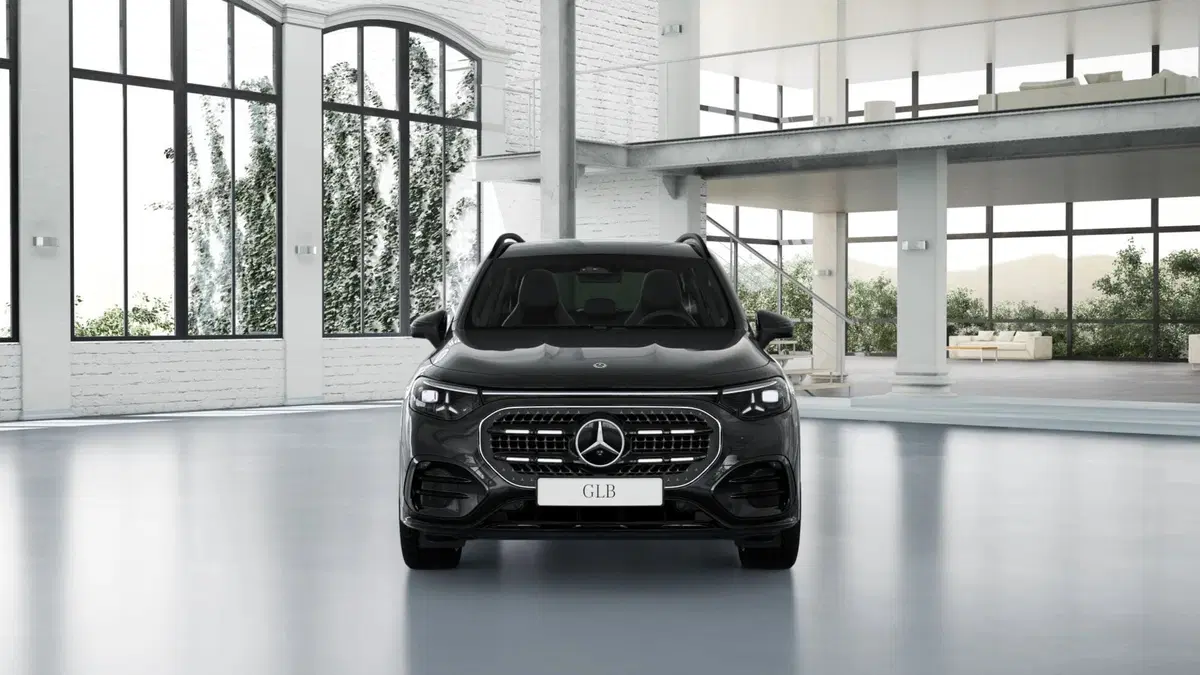 Mercedes-Benz GLB EQ nuova a Pescara (2)