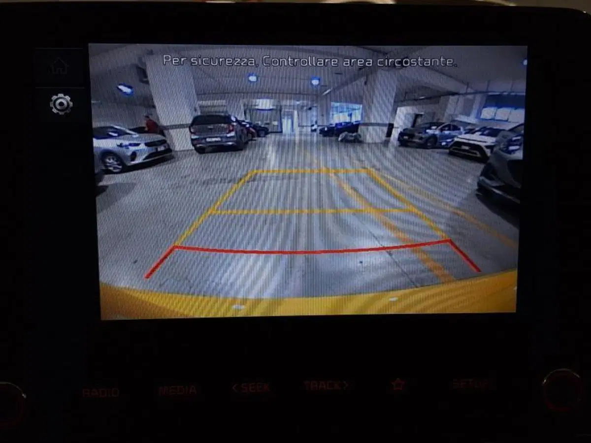 Kia Rio usata a Genova (19)