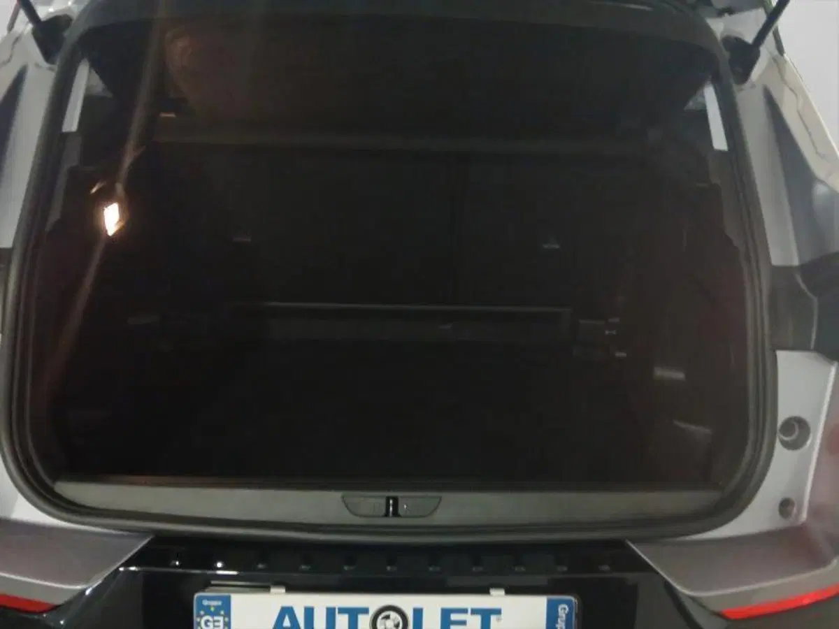 Opel Grandland usata a Genova (17)