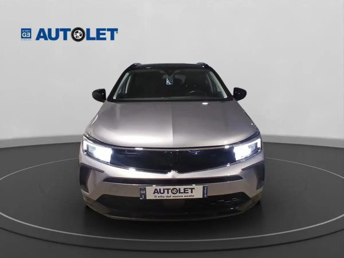 Opel Grandland usata a Genova (2)